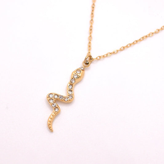 Collier MINERVA