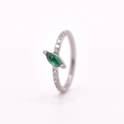 Piercing VIRIDIA